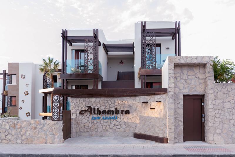 Alhambra Boutique Apartments By Tam Resorts Playa del Inglés Buitenkant foto